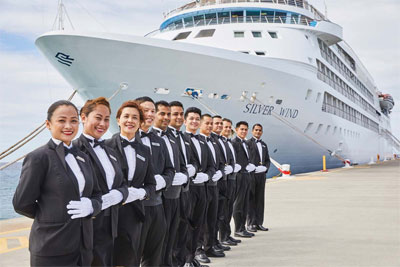 cruise ship attendant height requirements