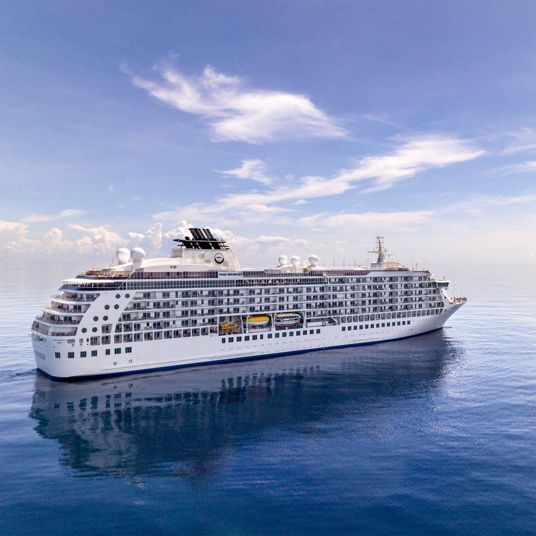 Cruise Ship Jobs Housekeeping Attendant Luxury Residential Mega Yacht